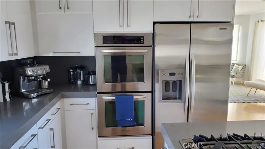 417 Marine Avenue, Manhattan Beach, California 90266