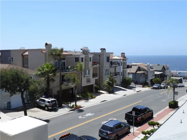 417 Marine Avenue, Manhattan Beach, California 90266