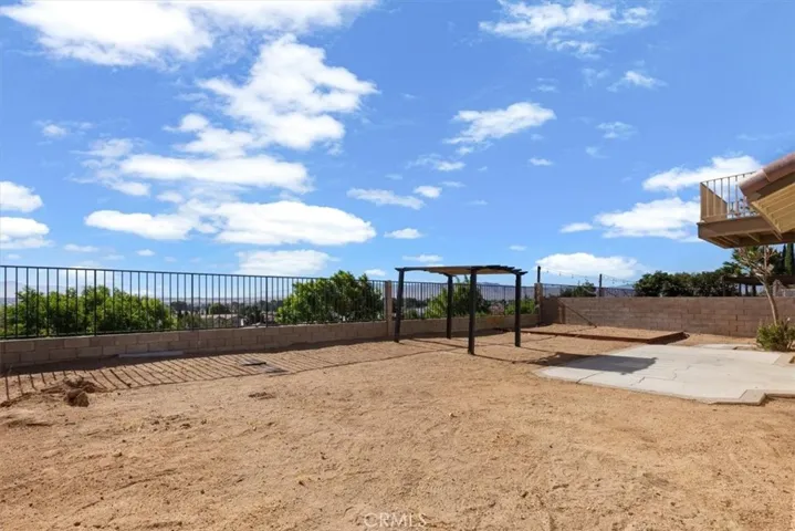 13055 High Vista Street, Victorville, California 92395