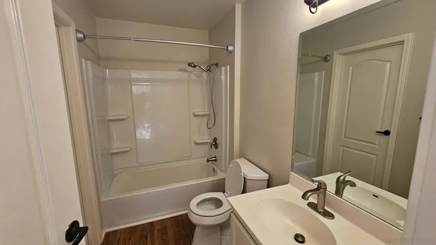 12091 Alta Carmel Ct 10, San Diego, California 92128