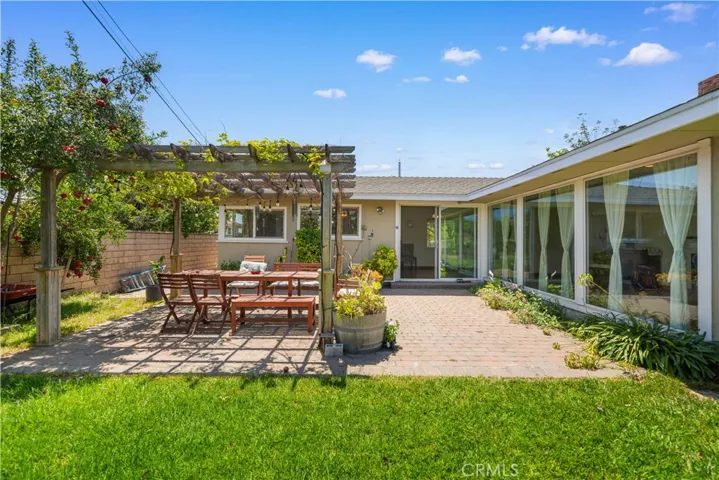 1033 S Isabella, Monterey Park, California 91754