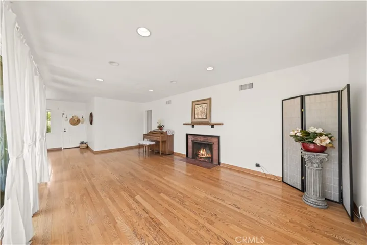 1033 S Isabella, Monterey Park, California 91754