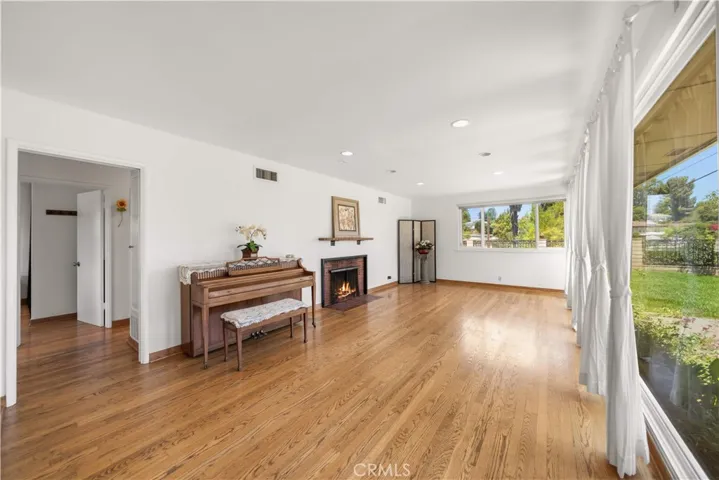 1033 S Isabella, Monterey Park, California 91754