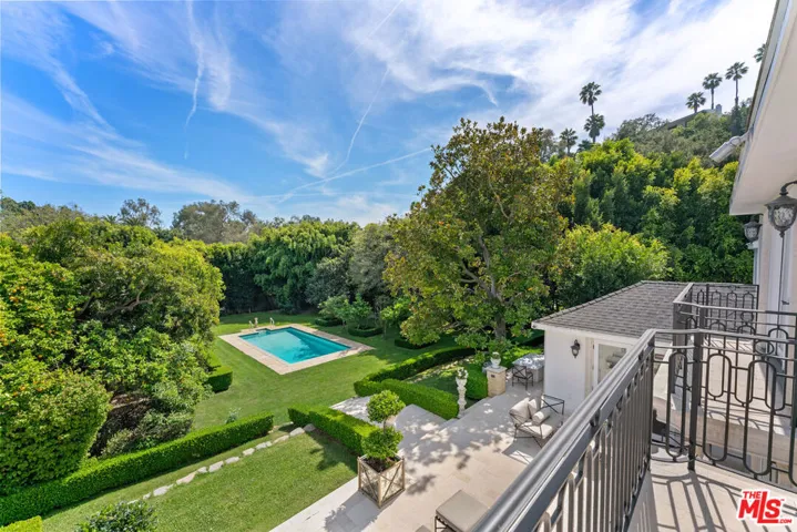 10914 Bellagio Road, Los Angeles, California 90077