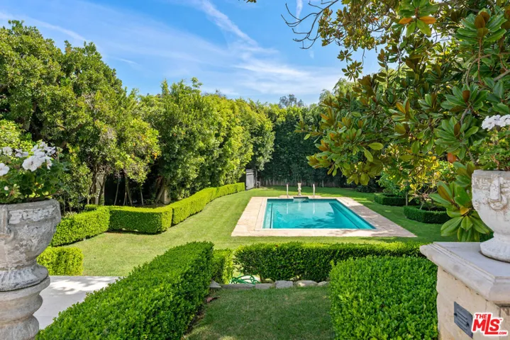 10914 Bellagio Road, Los Angeles, California 90077