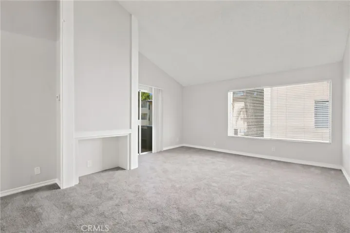 15425 Sherman Way 211, Van Nuys, California 91406