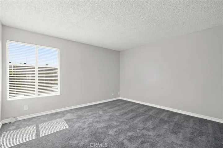 15425 Sherman Way 211, Van Nuys, California 91406