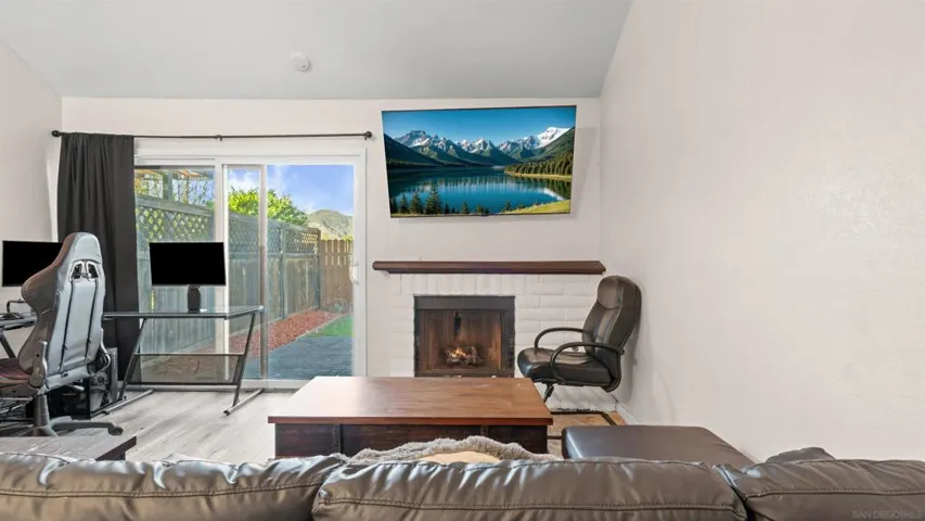 422 Devonshire Gln, Escondido, California 92027