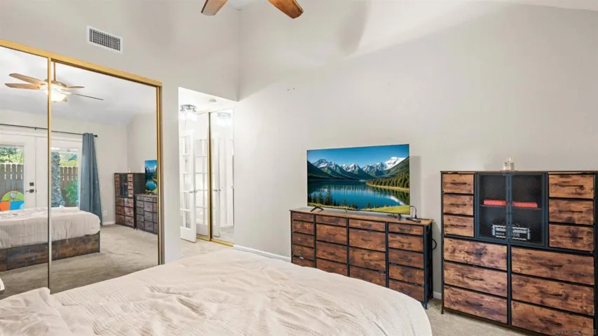 422 Devonshire Gln, Escondido, California 92027