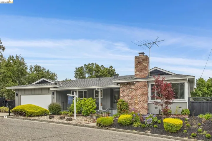 21 Orinda Vista Dr, Oakland, California 94605