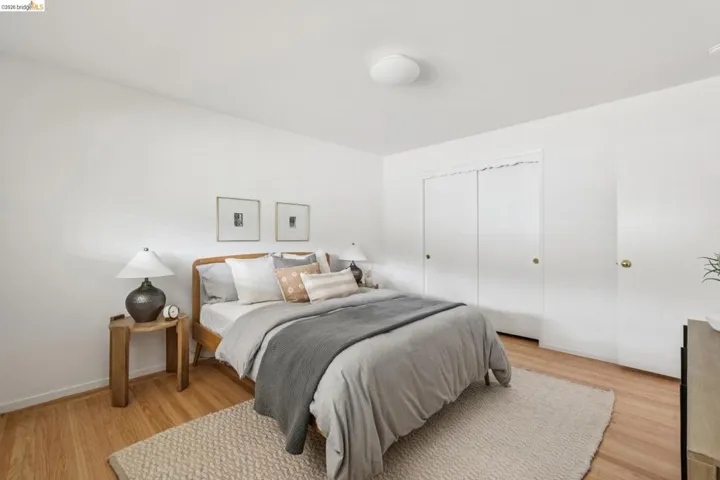 21 Orinda Vista Dr, Oakland, California 94605