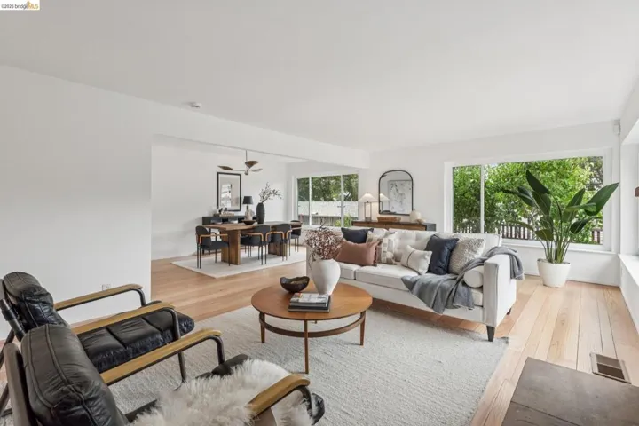 21 Orinda Vista Dr, Oakland, California 94605