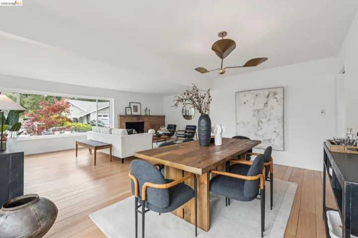 21 Orinda Vista Dr, Oakland, California 94605