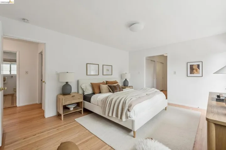 21 Orinda Vista Dr, Oakland, California 94605