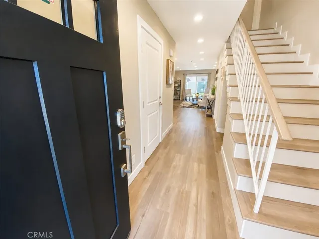 401 Eton, Burbank, California 91504