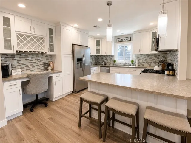 401 Eton, Burbank, California 91504