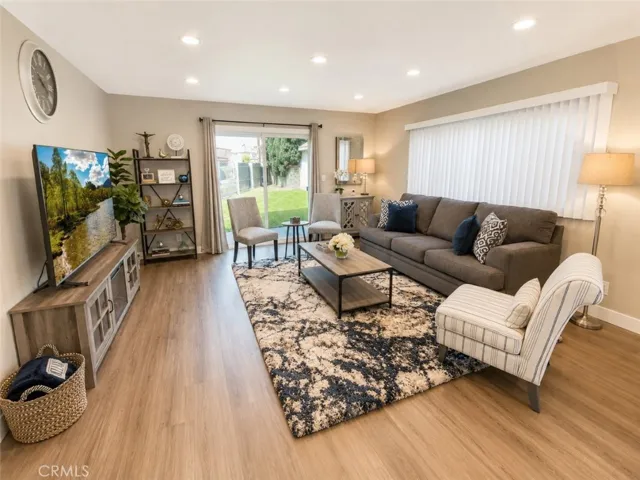 401 Eton, Burbank, California 91504
