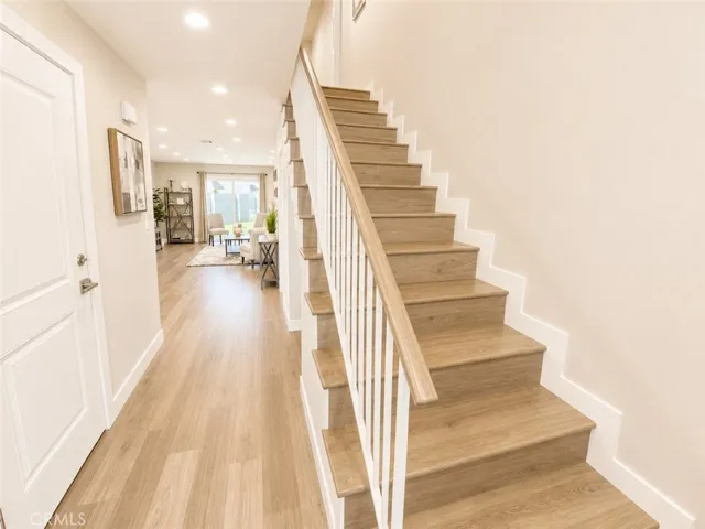 401 Eton, Burbank, California 91504