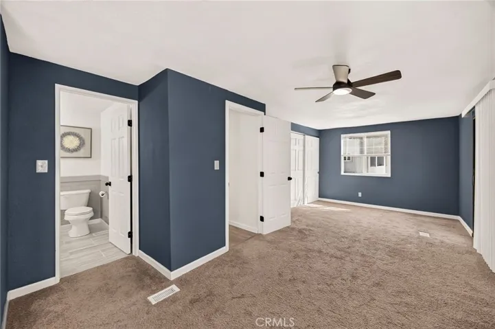 Large primary suite, 24' full length