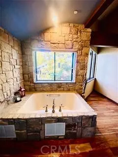 39802 Lakeview, Big Bear Lake, California 92315