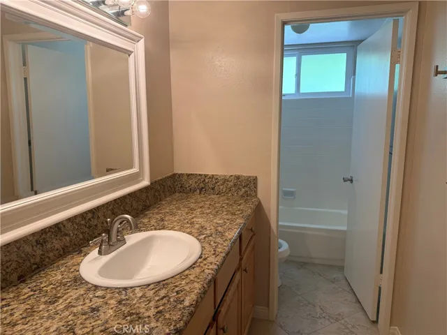 41 Sparrowhawk, Irvine, California 92604