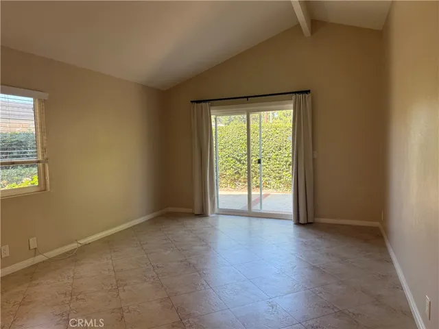 41 Sparrowhawk, Irvine, California 92604