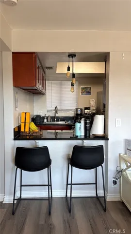 Counter Dining Area