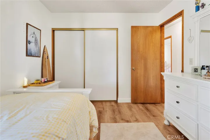 21930 Mohican Avenue, Apple Valley, California 92307