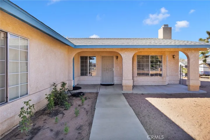 21930 Mohican Avenue, Apple Valley, California 92307
