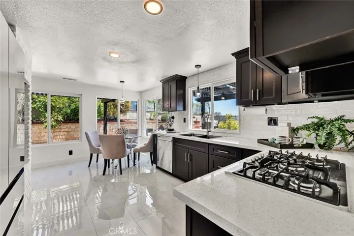 Gourmet kitchen for those great meals