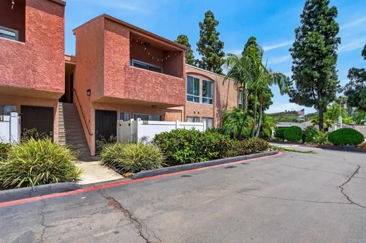 7750 Margerum Ave, San Diego, California 92120