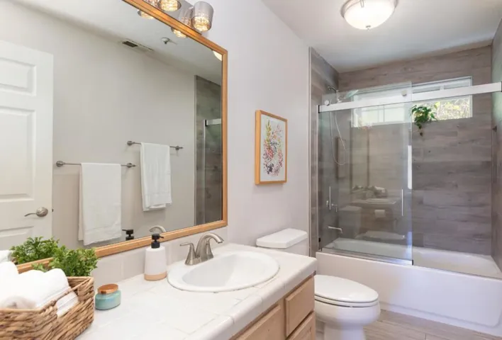 1739 Katrina Court, Santa Cruz, California 95062