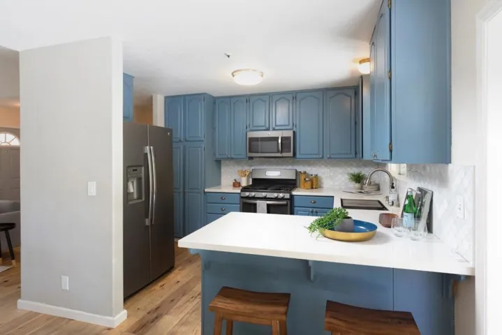 1739 Katrina Court, Santa Cruz, California 95062