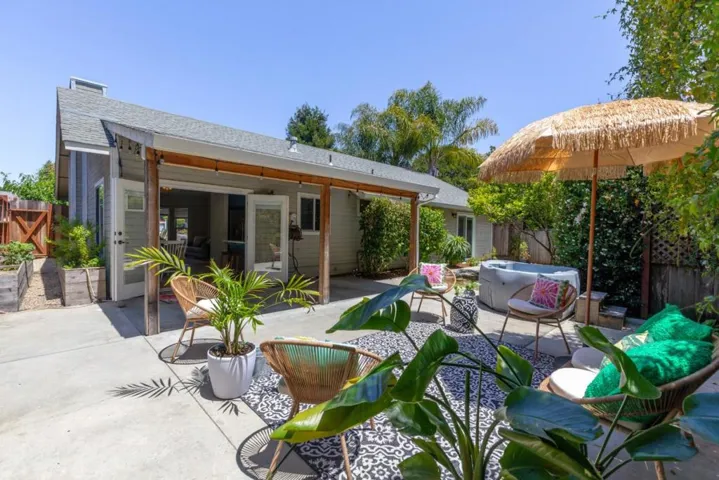 1739 Katrina Court, Santa Cruz, California 95062