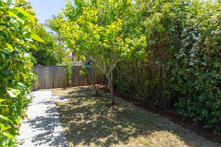 1739 Katrina Court, Santa Cruz, California 95062