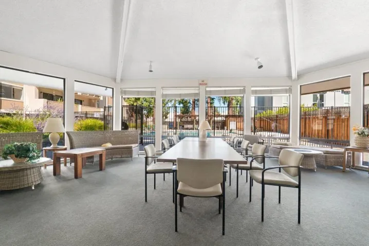 400 Ortega Avenue 122, Mountain View, California 94040