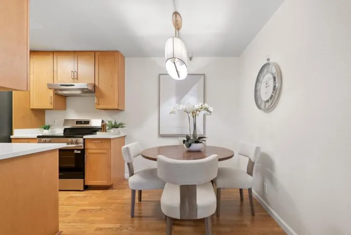 400 Ortega Avenue 122, Mountain View, California 94040