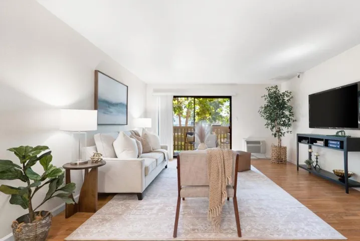 400 Ortega Avenue 122, Mountain View, California 94040