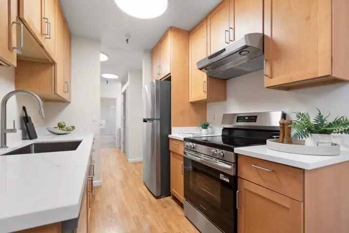 400 Ortega Avenue 122, Mountain View, California 94040