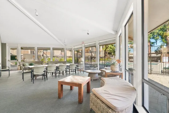 400 Ortega Avenue 122, Mountain View, California 94040