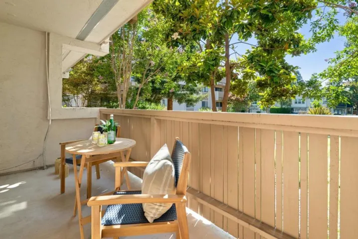 400 Ortega Avenue 122, Mountain View, California 94040