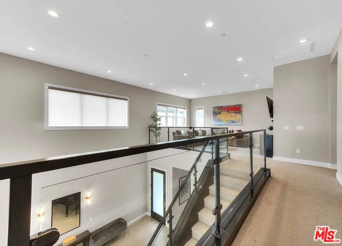 20558 W Overlook Court, Porter Ranch, California 91326