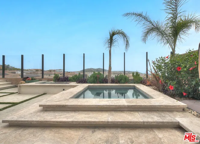 20558 W Overlook Court, Porter Ranch, California 91326
