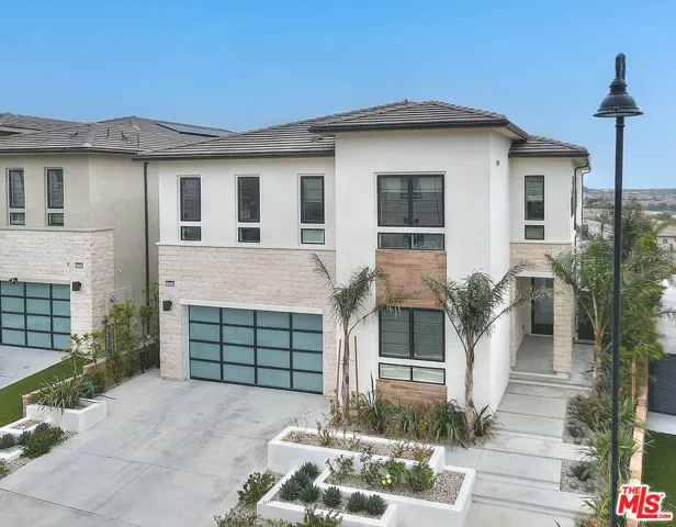 20558 W Overlook Court, Porter Ranch, California 91326