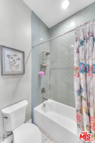 20558 W Overlook Court, Porter Ranch, California 91326