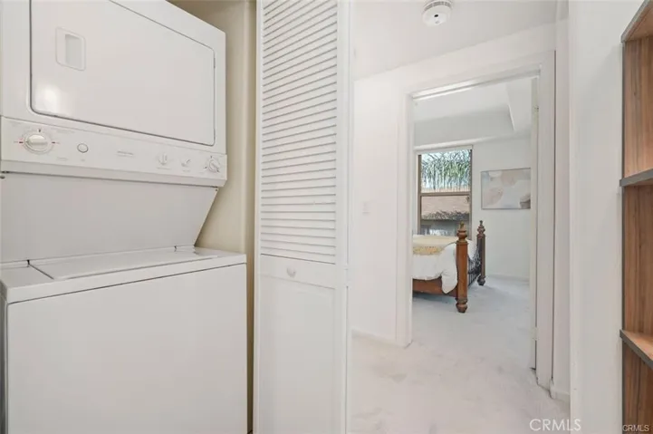 128 N Oak Knoll Avenue 317, Pasadena, California 91101