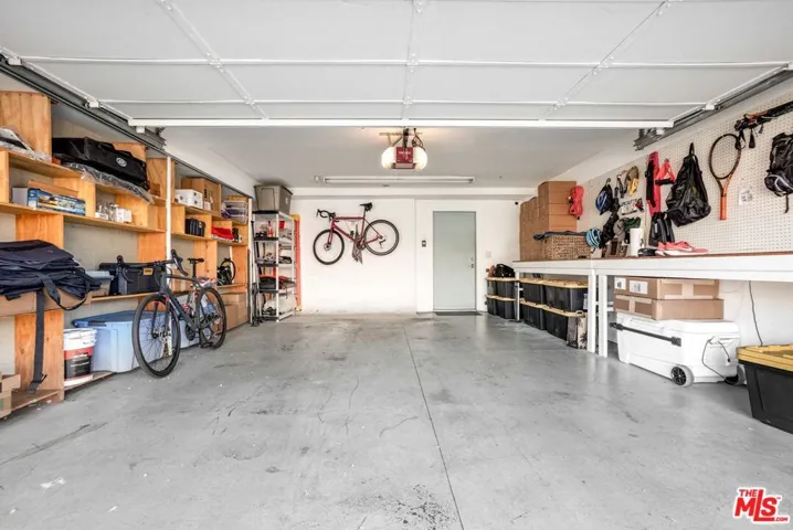2114 Narcissus Court, Venice, California 90291