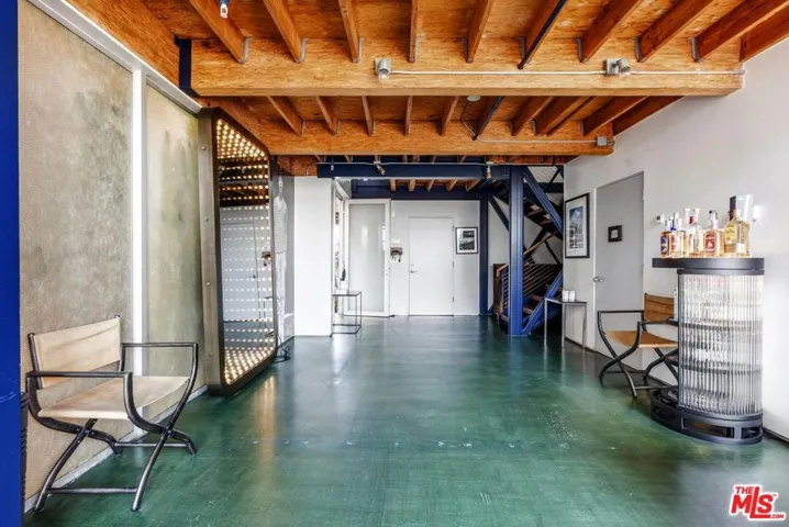2114 Narcissus Court, Venice, California 90291