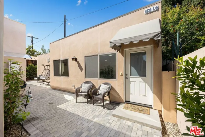 4129 Chevy Chase Drive, Los Angeles, California 90039