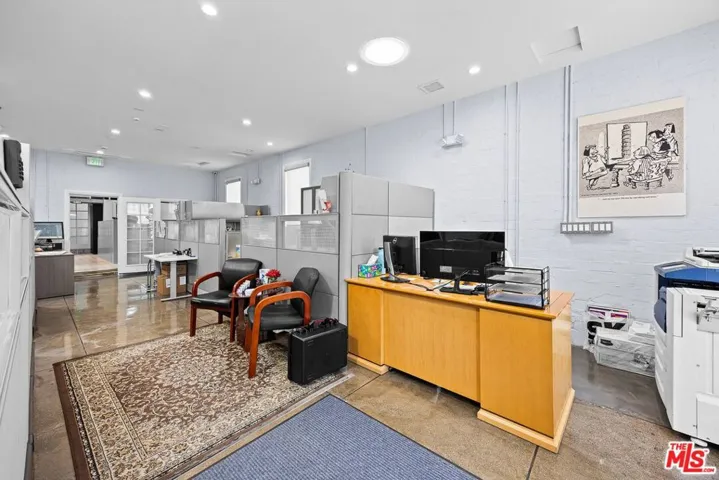 4129 Chevy Chase Drive, Los Angeles, California 90039
